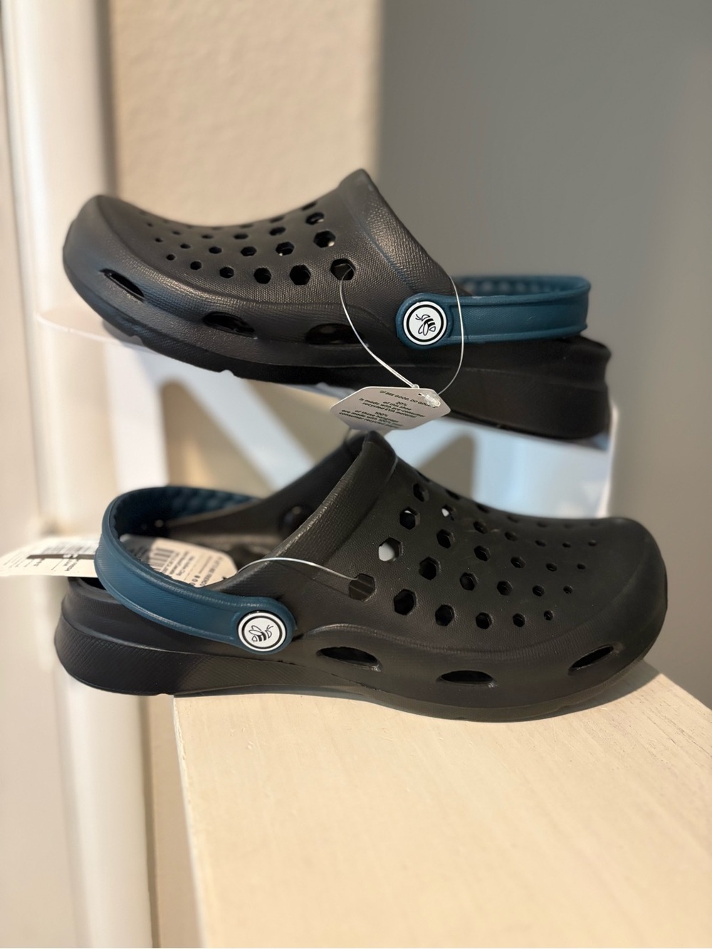 Joybees Kids' Dylan Slip-On Clogs - Black/Cascade Size J3 NEW